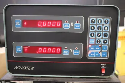 Used 1983 TONGIL TGUA-27 Universal Cylindrical Grinders Georgia US | The Equipment Hub #420129