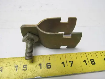 T&B Thomas & Betts C1051 Kindorf 1" Steel Rigid Pipe Conduit Clamp Lot of 18