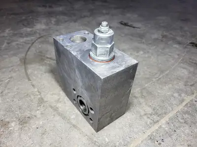 USED SUN HYDRAULICS CWGALHN