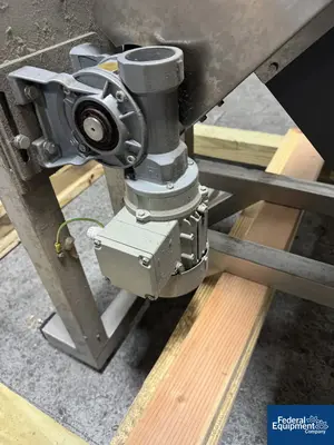 N/A Cap Hopper Elevator