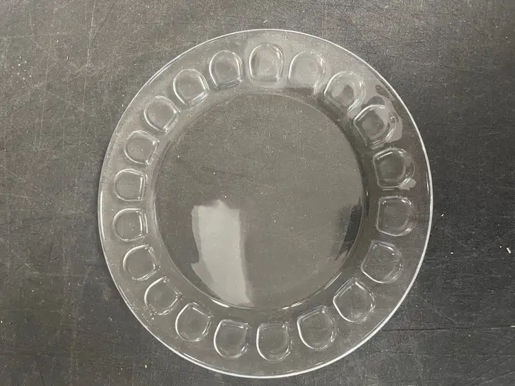 New | in-Stock Arcoroc Used Arcoroc 01141 Roc 9 1/8" Clear Dinner Salad Plate Case of 24 Smallwares Illinois US | Falcon Restaurant Supply #1375692