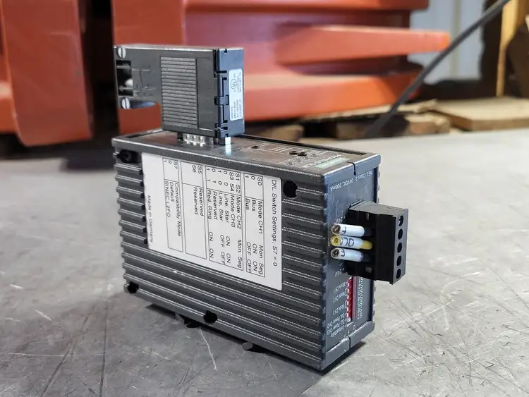 Used SIEMENS 6GK1 502-3CB10 Switchgears British Columbia CA | Lenmark #241784