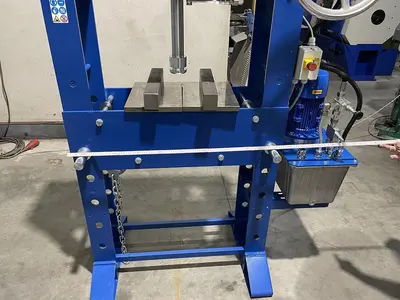 USED ARLO HP PRECISION PRESS 30 TON