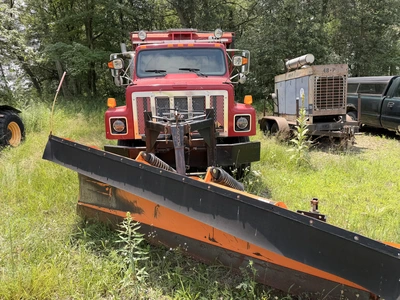 Used 2000 INTERNATIONAL 2554 4X2 Dump trucks Michigan US | Miedema Asset Management Group #1325421