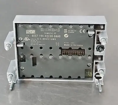 Siemens 6ES7 194-4DC00-0AA0 Simatic S7 Connecting Module loc4B9