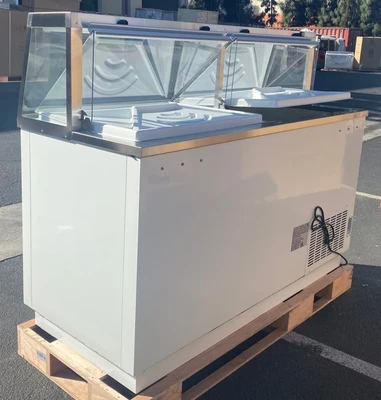 171-0345 68" Full Service Ice Cream Gelato Freezer Case