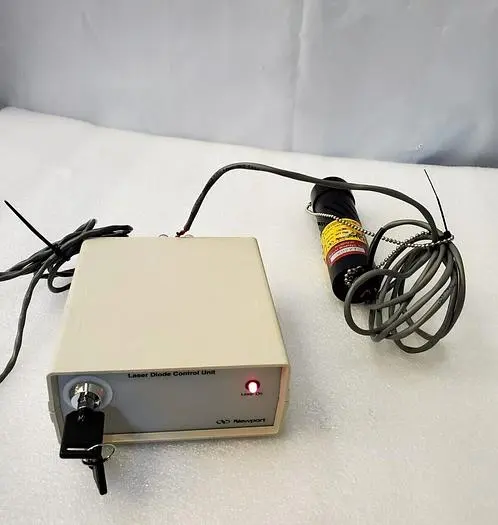 NEWPORT LASER DIODE CONTROL UNIT LIQS-12 WITH NEWPORT LASER LQC-375-08-E-00