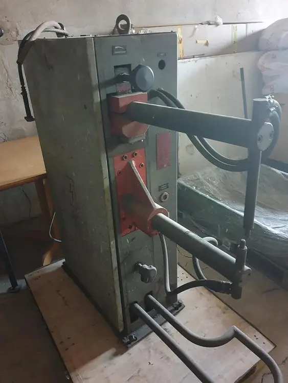 Used 1985 BEZ BRATISLAVA BN 20.12 Spot Welders CZ | Amaron s.r.o. #1068413