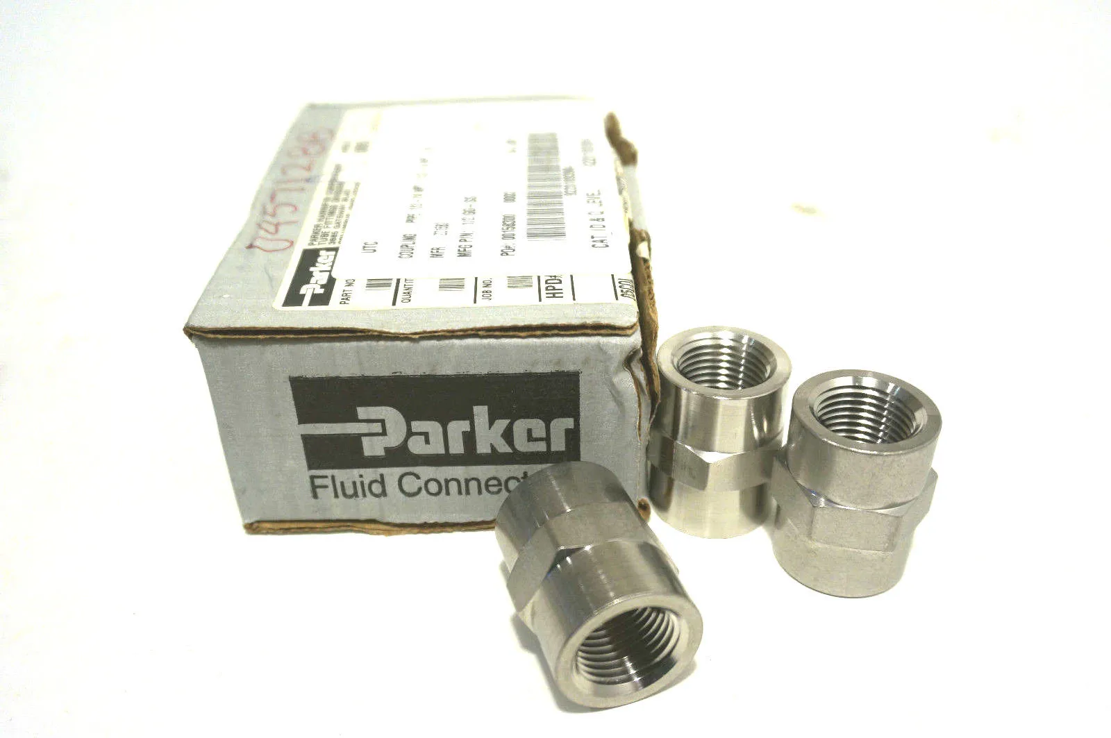 3 NEW PARKER 1/2 GG-SS COUPLINGS 12GGSS