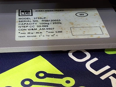 NCI MODEL 3733LP PVA BENCH SCALE BASE 100KG/250LB CAPACITY
