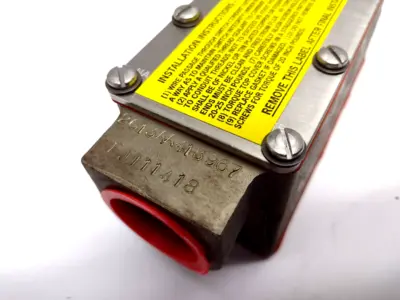 New | in-Stock Namco Snap-Lock DPDT 2NC-2NO Limit Switch Relays & Switches Michigan US | Maverick Industrial Sales #1390939