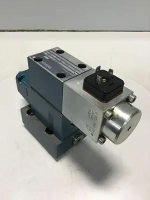 USED BOSCH 0 811 402 019