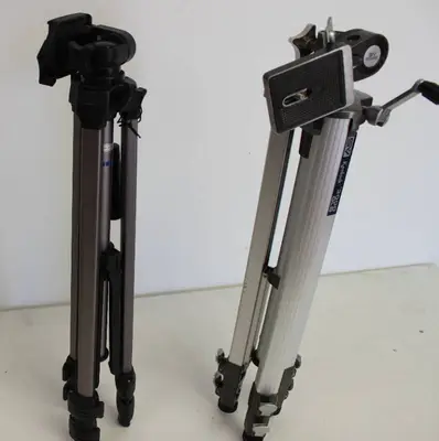 Camera Tri Pods Lot Of 2 Tri Pods For Cameras