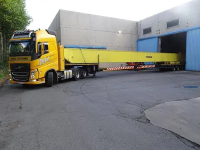 USED DEMAN 33 TON X 27 560 MM
