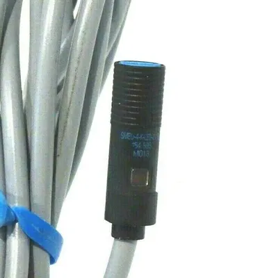 NEW FESTO SMEO-4-K-LED-24 PROXIMITY SWITCH SMEO4KLED24