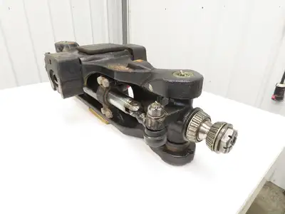 Hyster E80XN Forklift Rear Axle Dual Hydraulic Steering Assembly 8527474