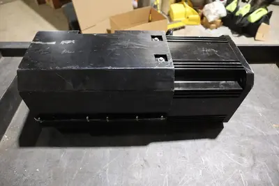 Rexroth Indramat 2AD104B-B050B4-CS06-D2N1 Servo Motor STOCK S695