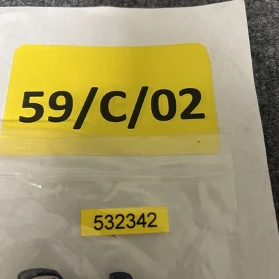 New | in-Stock Fisher 1V326035072 Misc Fasteners California US | Davliegogo LLC #1708418