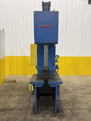 25 TON HANNIFIN C-FRAME HYDRAULIC PRESS: YOBRO #24741
