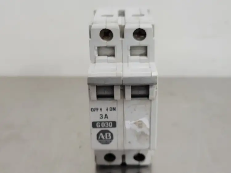 Used ALLEN-BRADLEY 1492-CB2 Switchgears British Columbia CA | Lenmark #244761