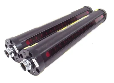 NEW BANNER MGR1216A EMITTER AND MGE1216A RECEIVER LIGHT CURTAIN