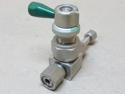 USED SWAGELOK SS-DLV51-VCR4