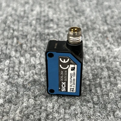 Used SICK WL100-P4420 Photoelectric Sensors California US | Davliegogo LLC #1705567