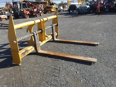 Used 2024 DEERE AT489679 Pallet Forks California US | Western Trencher & Equipment, Inc. #1497769