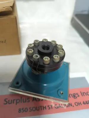 New | in-Stock US GAUGE 131A130U01 Universal Pressure Meters Ohio US | Surplus Asset Holdings #1505221