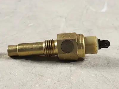 USED DEUTZ 01182708