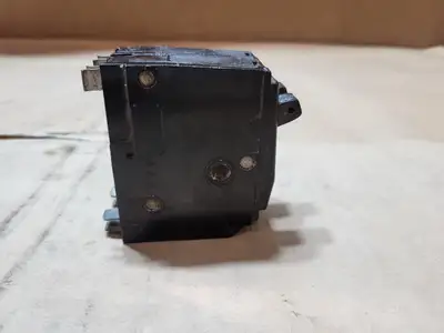 Used SQUARE D QO230 Switchgears British Columbia CA | Lenmark #1438623