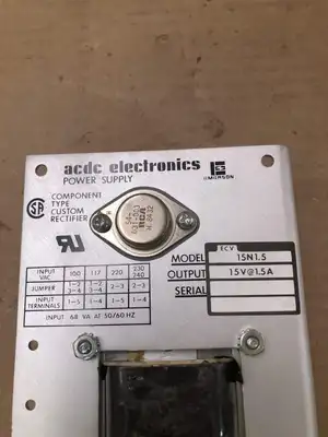 Emerson 15N1.5 ACDC Electronics 15V Linear Power Supply 1.5A