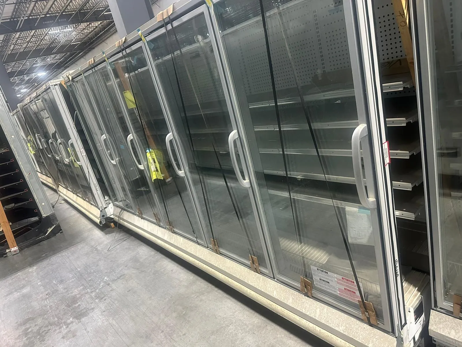 12-0068 Hussmann 52 RLN Freezer Doors-2023