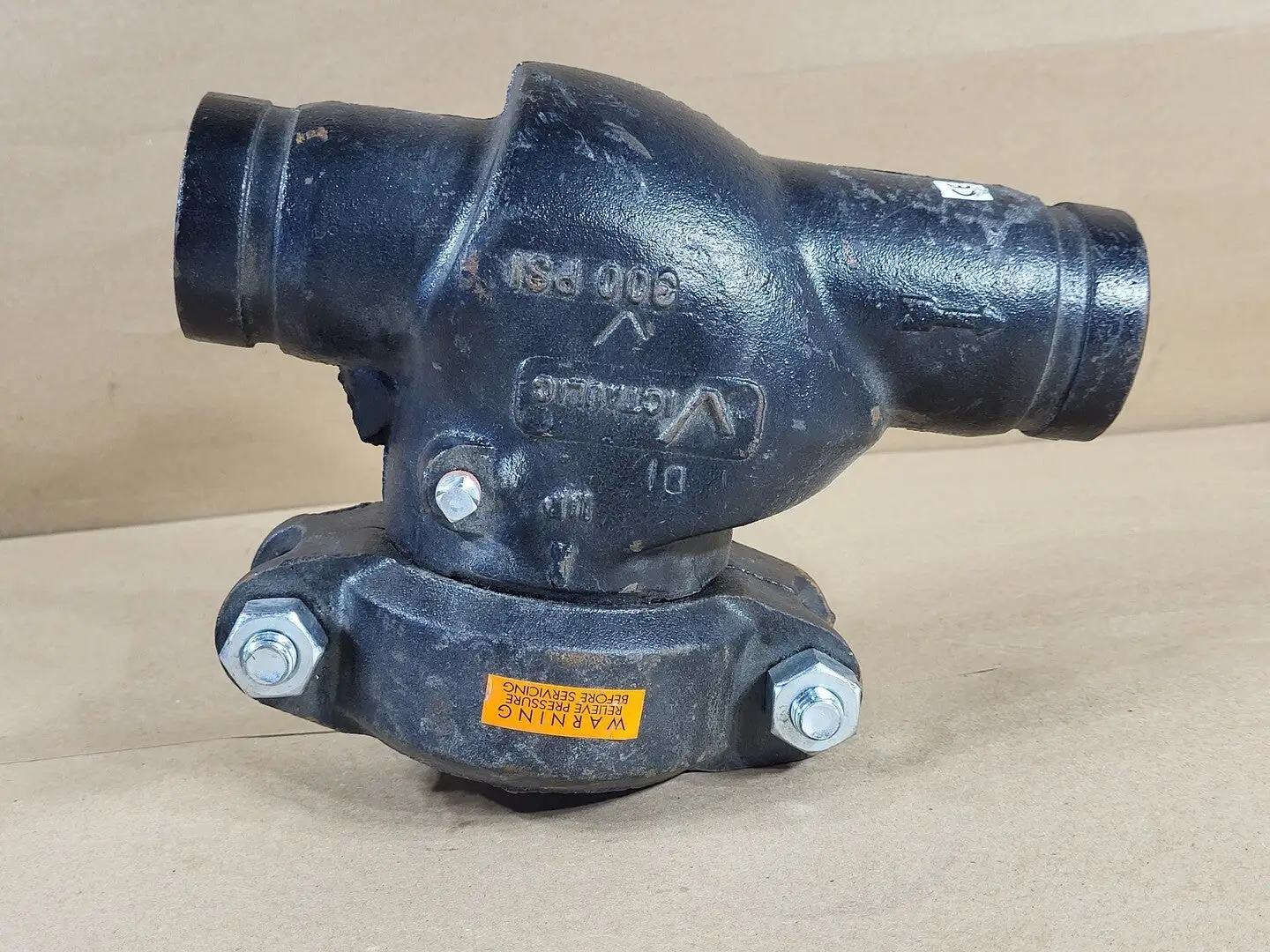 USED VICTAULIC S/712