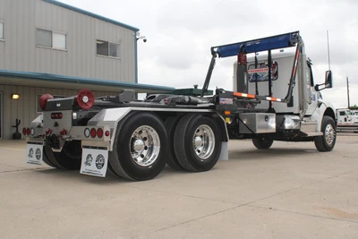 Used 2027 PETERBILT 548 Hooklifts & Roll-Offs Texas US | Roll Off Truck World #1491992