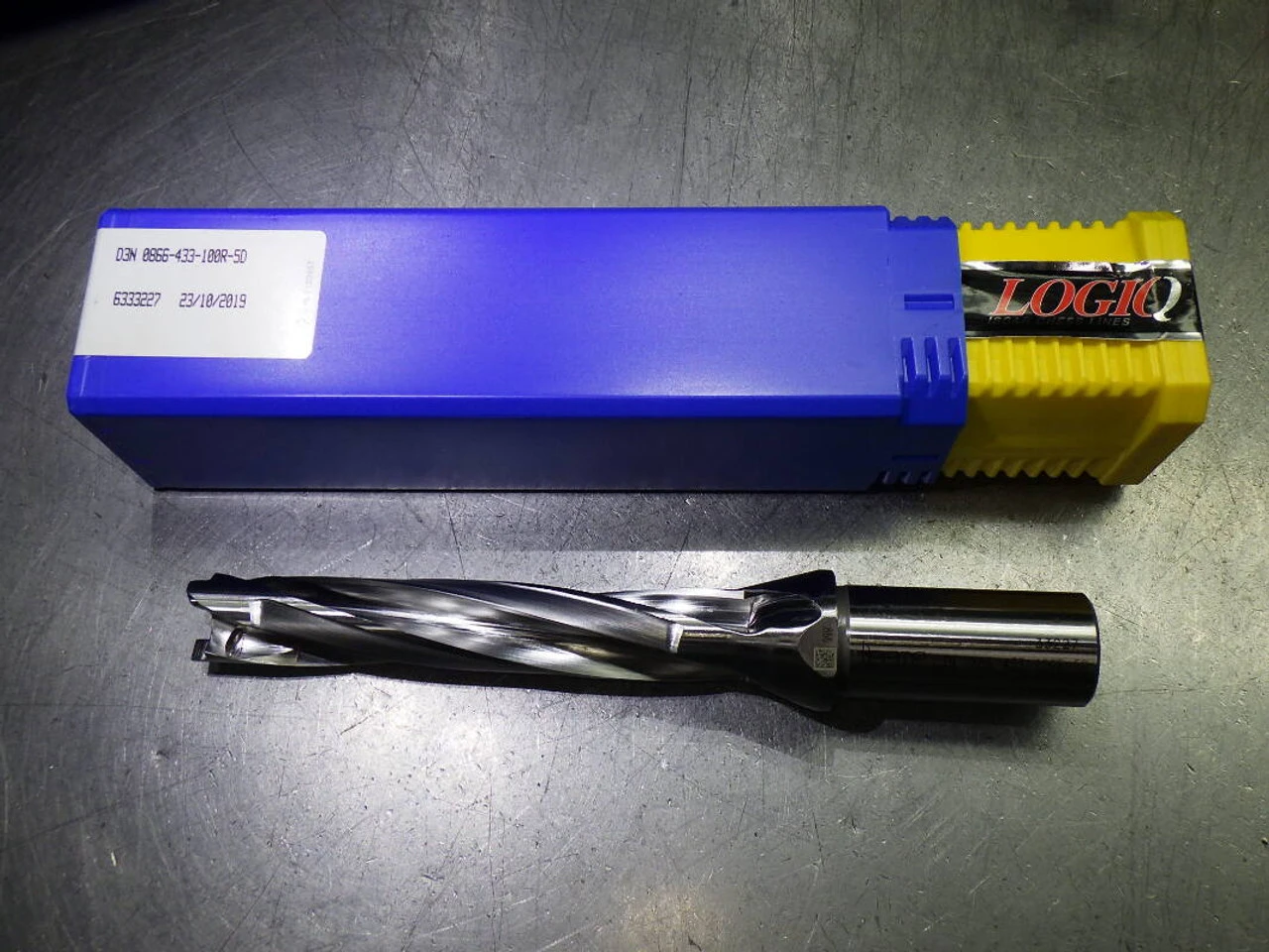 Iscar .866-.902" 3 Flute Coolant Thru Drill D3N 0866-433-100R-5D (LOC1237A)