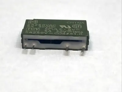 Used MATSUSHITA SLIM POWER RELAY 5VDC COIL 250VAC PCB LOT OF 2 Circuit Breakers | Maverick Industrial Sales #1099059