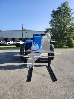 USED 2025 GENIE GTH844