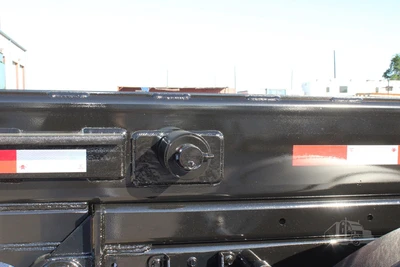 New | in-Stock 2027 MACK MD7 Rolloff Trucks Texas US | Roll Off Truck World #1491925