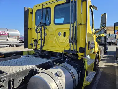 Used 2018 FREIGHTLINER CASCADIA 116 Conventional trucks California US | Ben Kaplan Equipment #1550076