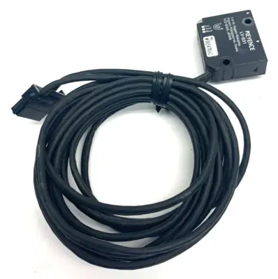 LV-S31 | Keyence  Sensor Head Spot Reflective Distance Definite Reflective - Used
