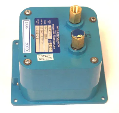 NEW TAVIS CORP. MODEL: P14CSR PRESSURE TRANDUCER 10245 REV. E, 0-1'' H20
