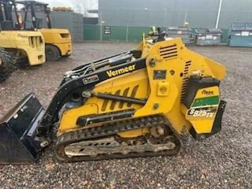 USED 2021 Vermeer S925TX