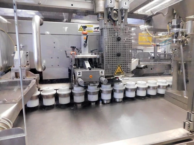 USED IWKA TUBE FILLING LINE TFS-80-2