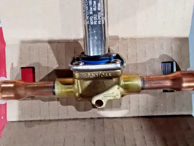 Used Danfoss 400-25895 Solenoid Valves US | Infinity wholesale & Supply LLC #1305632