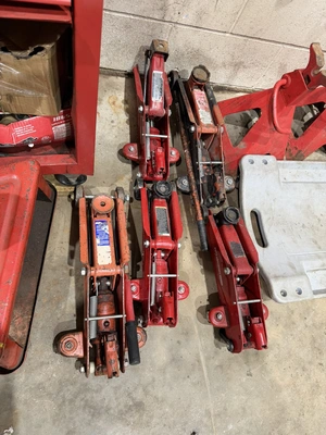 Used _UNKNOWN_ _UNKNOWN_ Automotive Lifters Michigan US | Miedema Asset Management Group #1576747