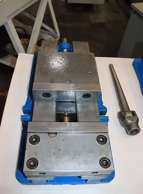 KURT D810 ANGLOCK Vises | Prime Machinery (3)