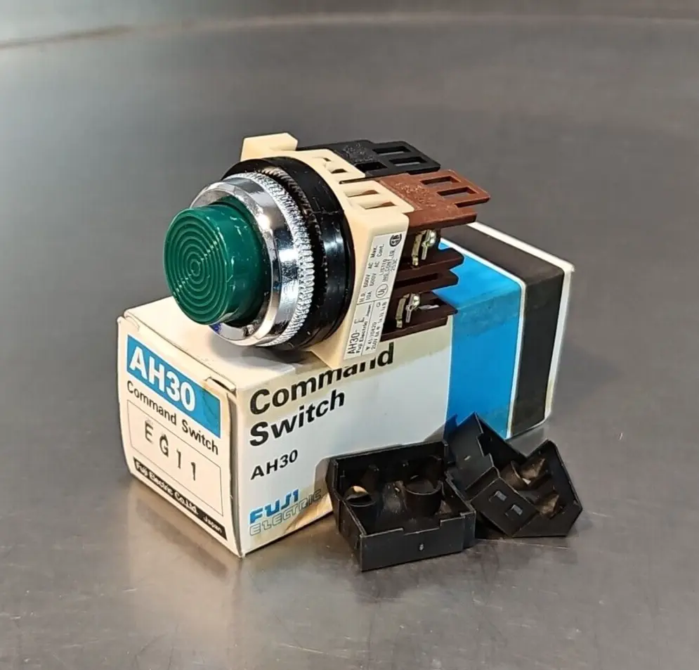 FUJI ELECTRIC AH30- EG11 Command Switch. Loc4B-21