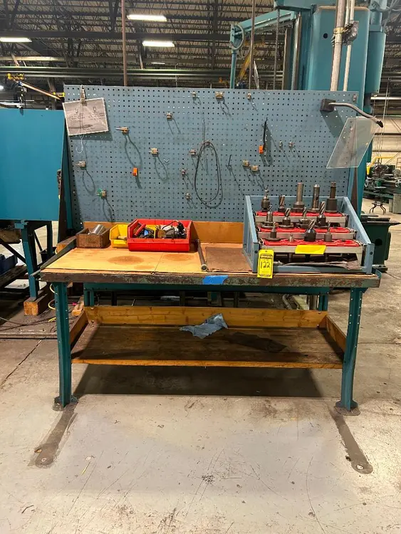 Used _UNKNOWN_ _UNKNOWN_ Work Benches Virginia US | Myron Bowling Auctioneers Inc #1553458