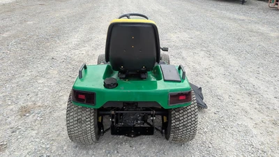 USED JOHN DEERE 425